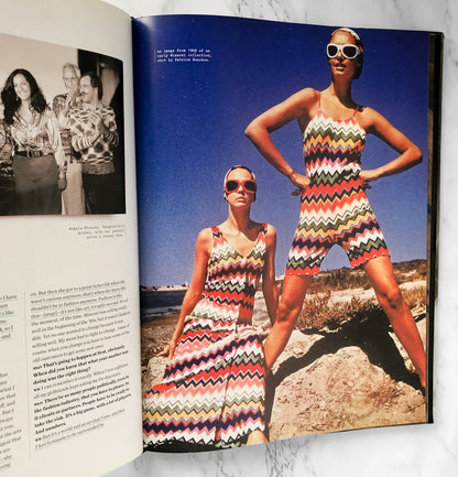 Influence by Mary Kate & Ashley Olsen [FIRST EDITION / FIRST PRINTING] - Bookshop Apocalypse