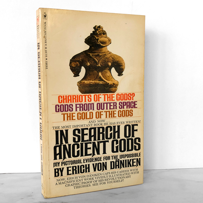 In Search of Ancient Gods by Erich von Däniken [1975 PAPERRBACK]