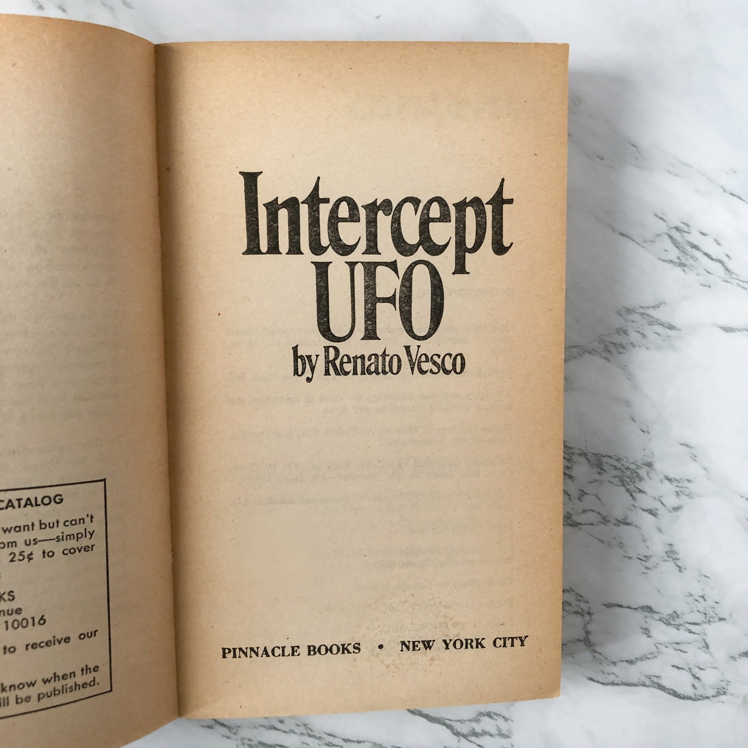 Hotsell Intercept But Don't Shoot: The True Story of Flying Saucers by Renato Vesco Zebra Books Paperback 1971