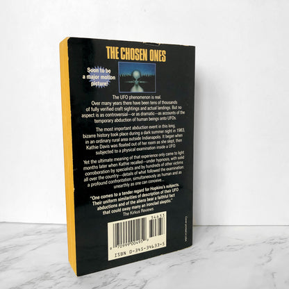 Intruders: The Incredible Visitations at Copley Woods by Budd Hopkins [1988 PAPERBACK] - Bookshop Apocalypse