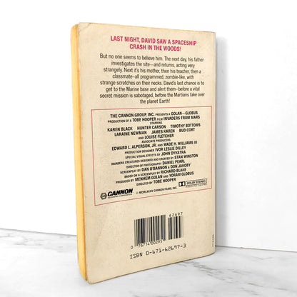 Invaders From Mars by Ray Garton [MOVIE TIE-IN PAPERBACK / 1986]