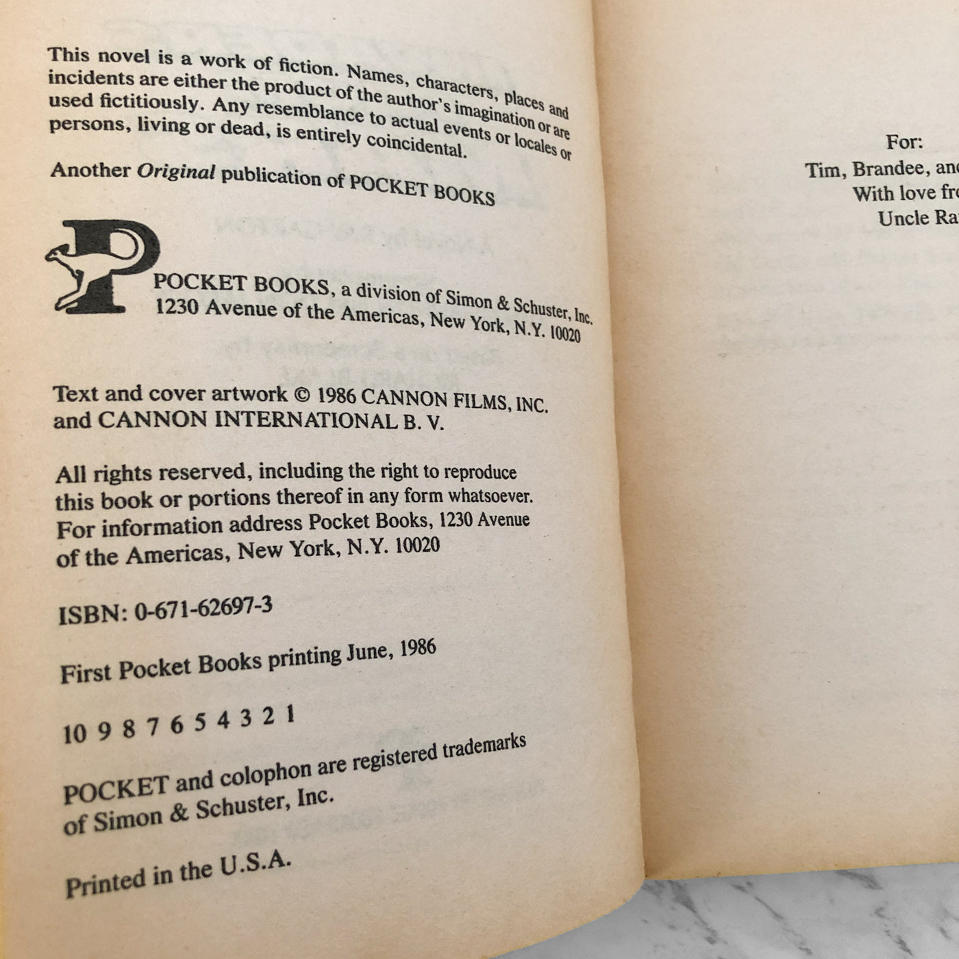 Invaders From Mars by Ray Garton [MOVIE TIE-IN PAPERBACK / 1986]