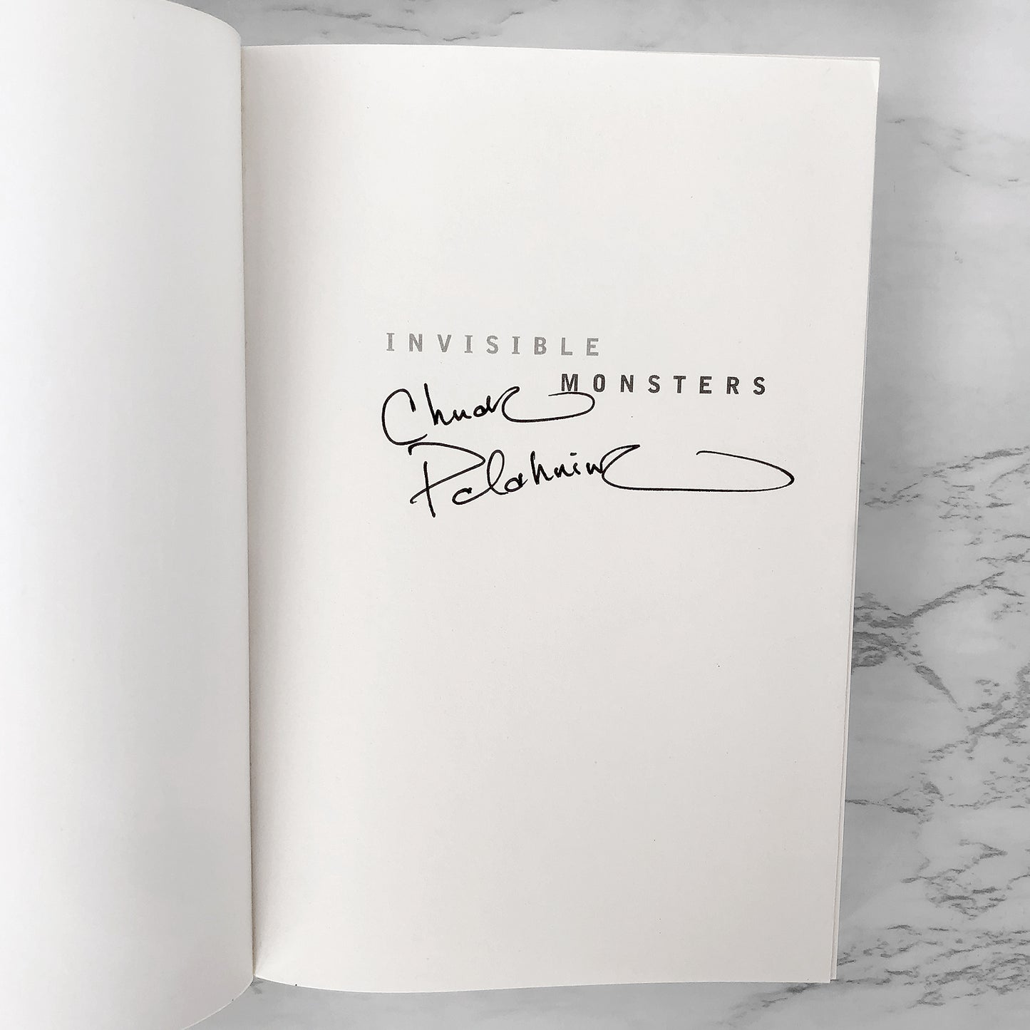 Invisible Monsters by Chuck Palahniuk SIGNED! [FIRST EDITION] 1999