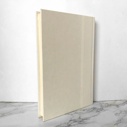 Is Everyone Hanging Out Without Me? by Mindy Kaling [FIRST EDITION] - Bookshop Apocalypse
