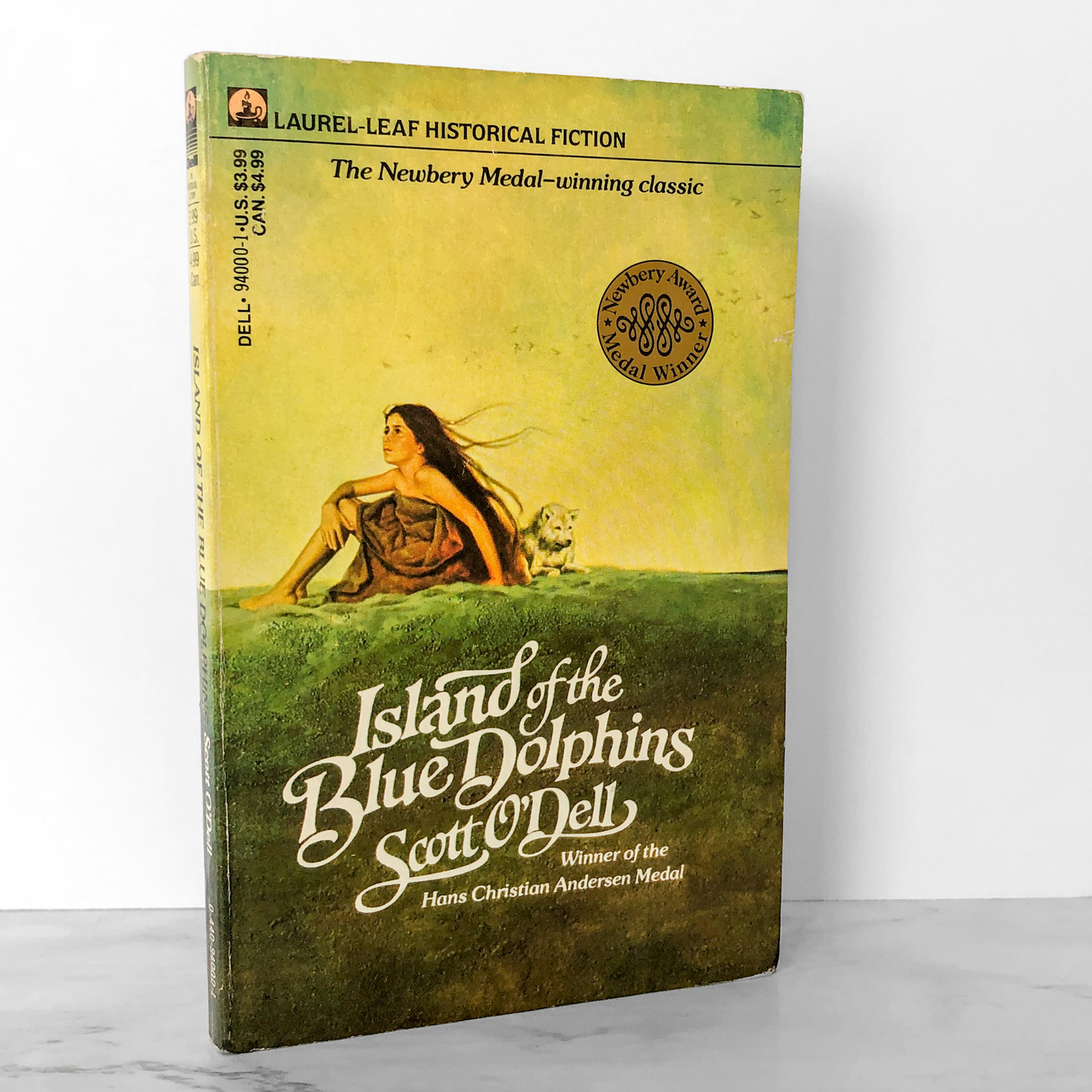 Island of the Blue Dolphins by Scott O'Dell [1978 PAPERBACK]