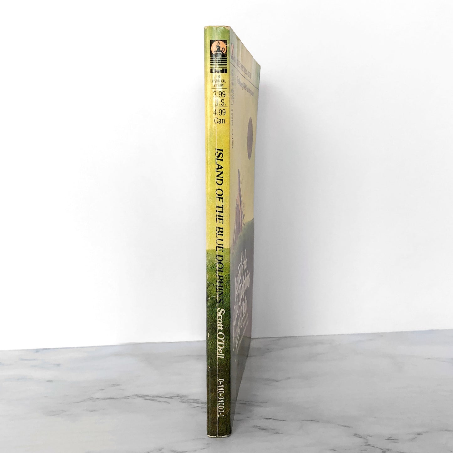 Island of the Blue Dolphins by Scott O'Dell [1978 PAPERBACK]