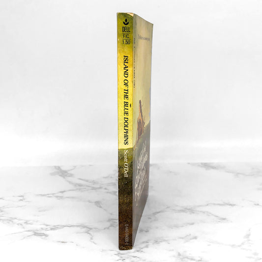 Island of the Blue Dolphins by Scott O'Dell [FIRST PAPERBACK EDITION] 1978