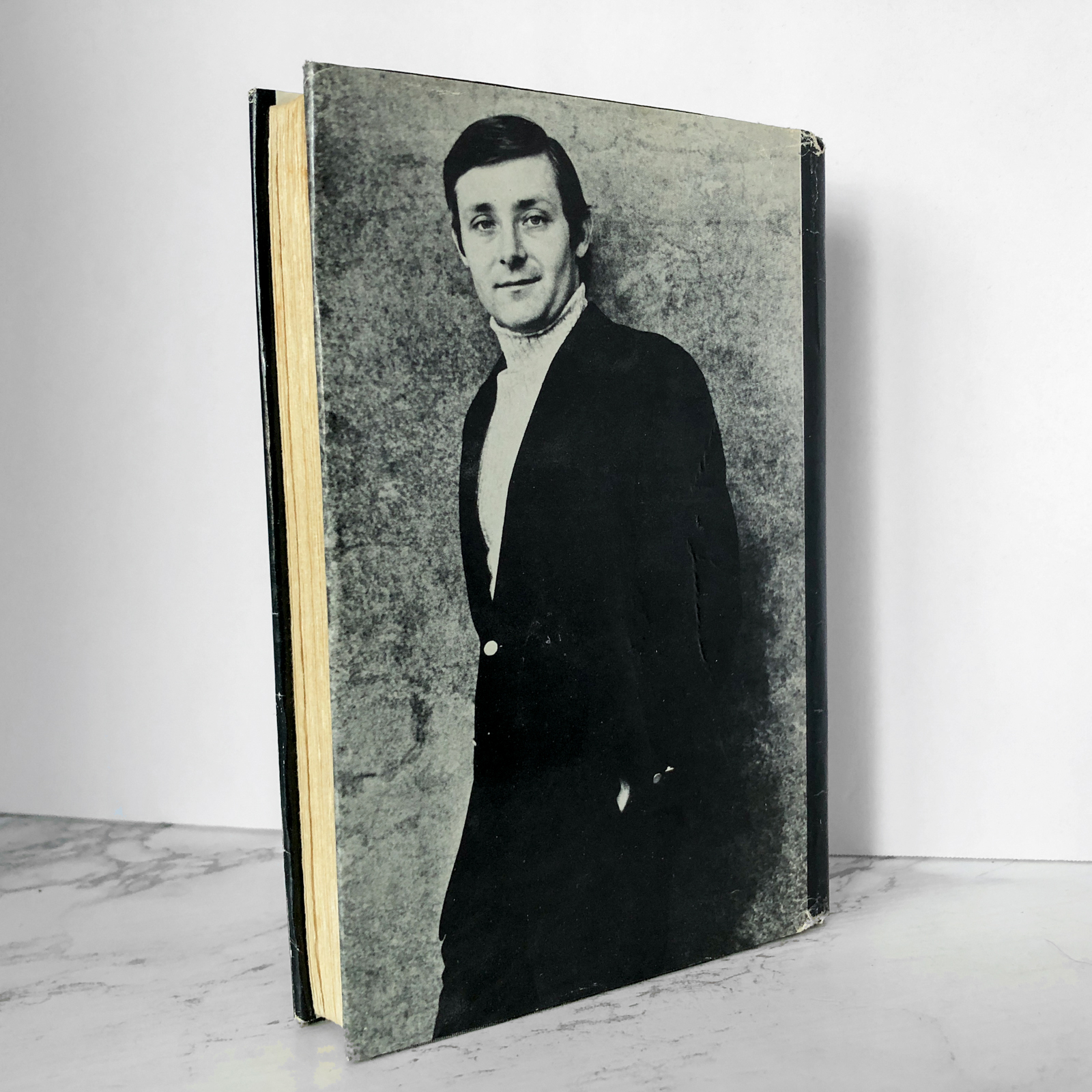 Jaws by Peter Benchley [FIRST EDITION] - Bookshop Apocalypse