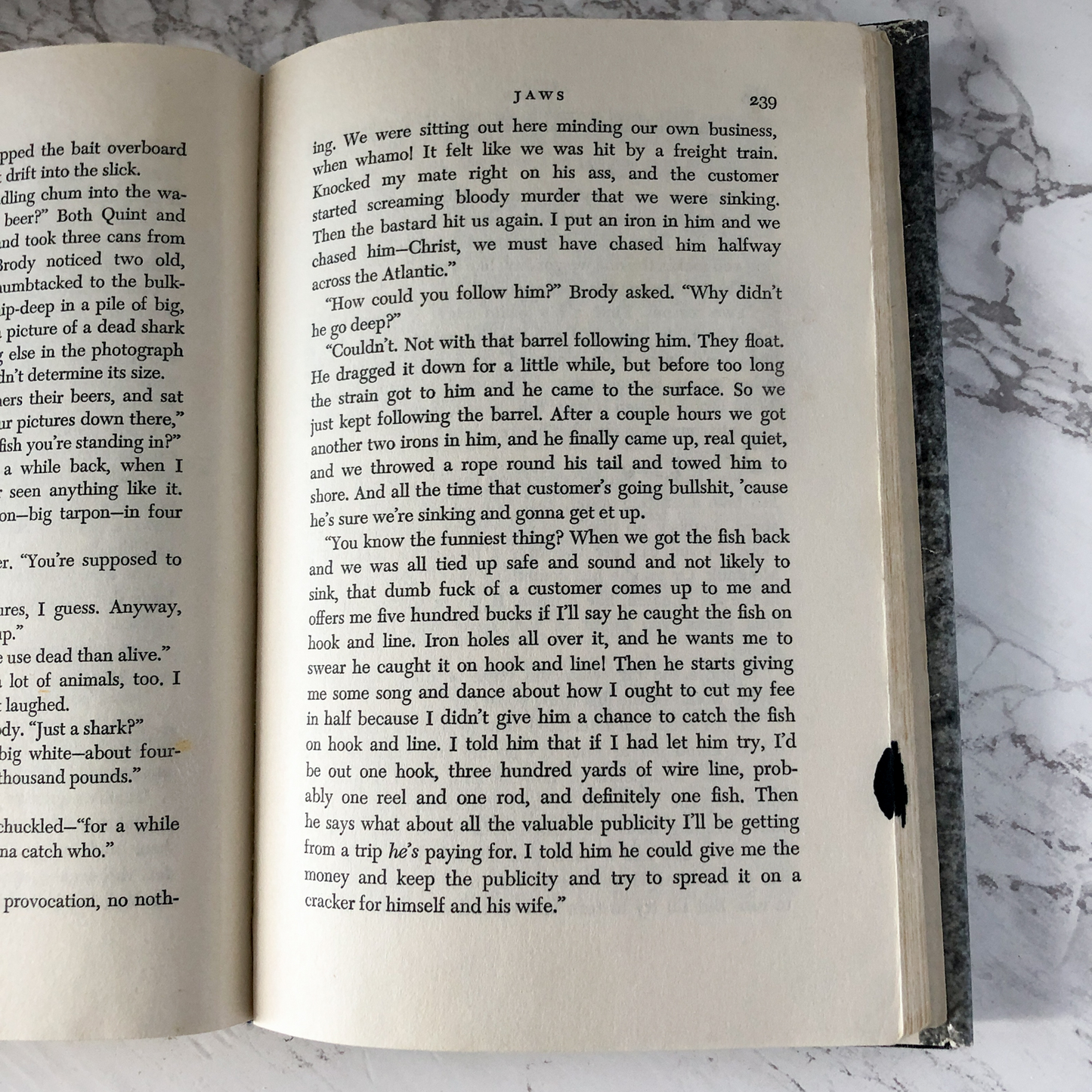 Jaws by Peter Benchley [FIRST EDITION] - Bookshop Apocalypse