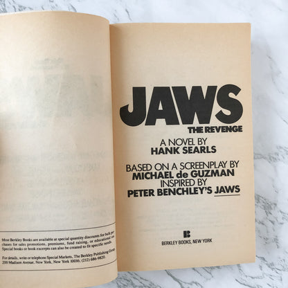 Jaws: The Revenge by Hank Searls [1987 MOVIE TIE-IN PAPERBACK] - Bookshop Apocalypse