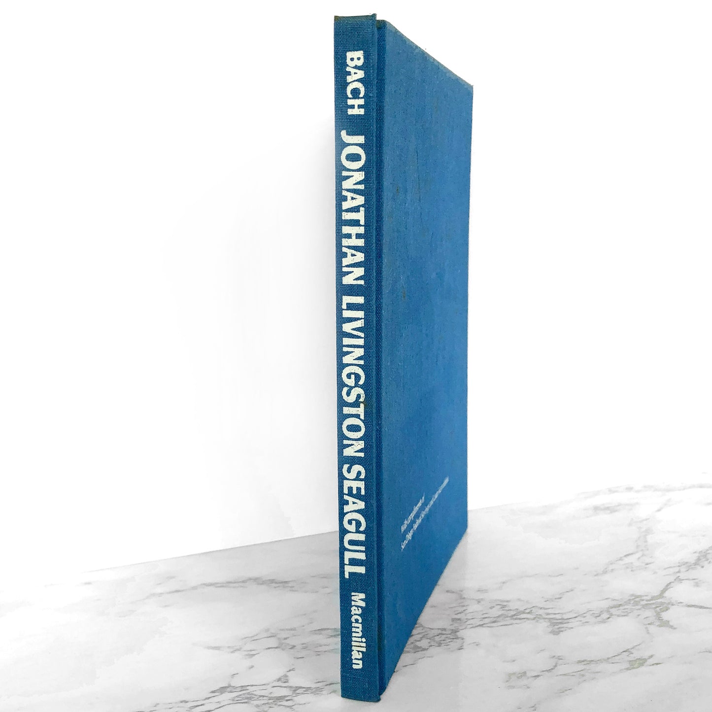 Jonathan Livingston Seagull by Richard Bach SIGNED & DOODLED! [FIRST EDITION]