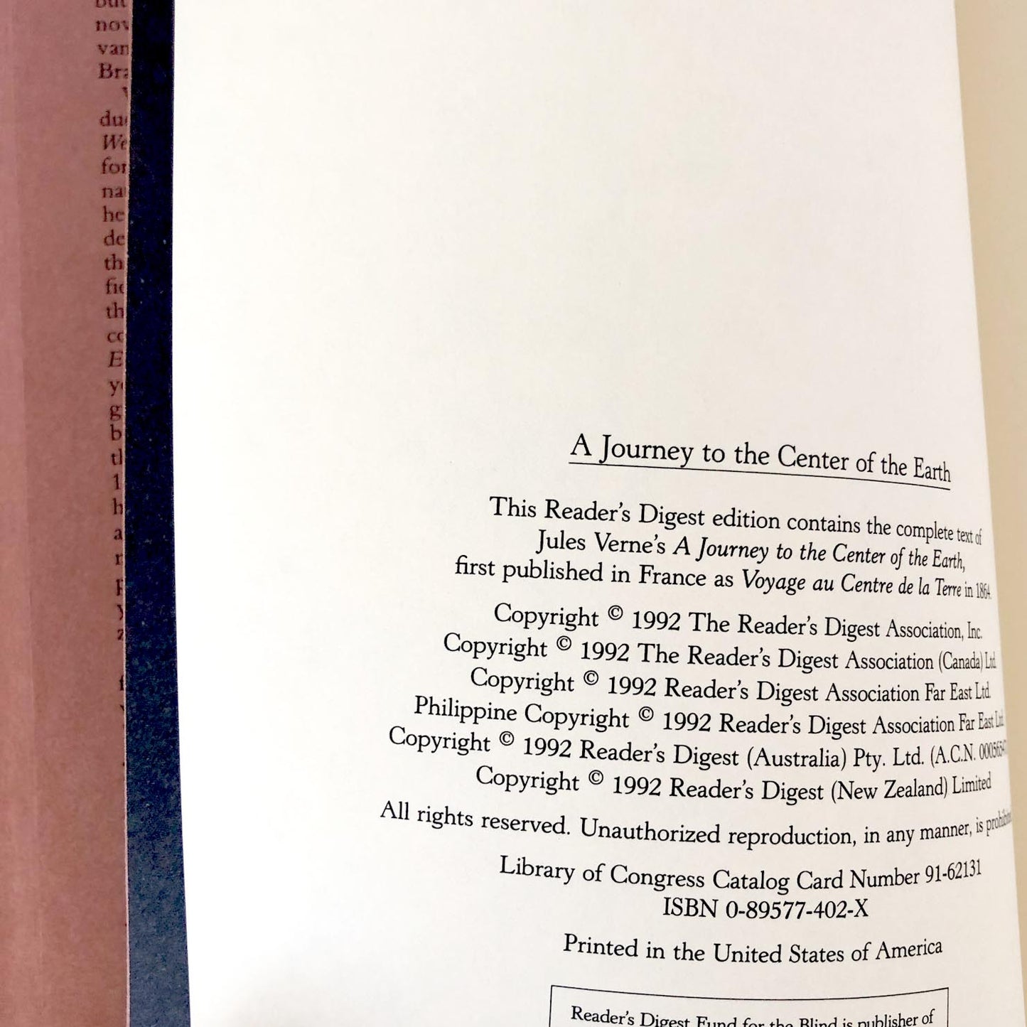 Journey to the Center of the Earth by Jules Verne [ILLUSTRATED HARDCOVER] 1992