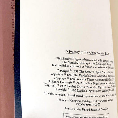 Journey to the Center of the Earth by Jules Verne [ILLUSTRATED HARDCOVER] 1992