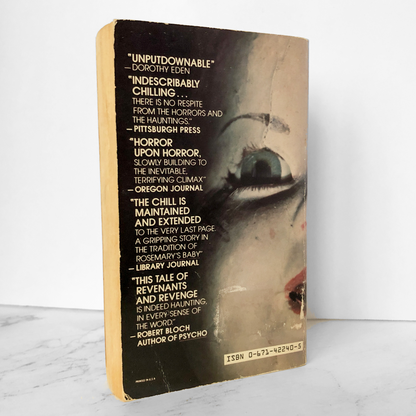 Julia by Peter Straub [1976 PAPERBACK] - Bookshop Apocalypse