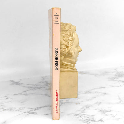 Junior Prom by Patricia Aks [1982 PAPERBACK] Wildfire #32