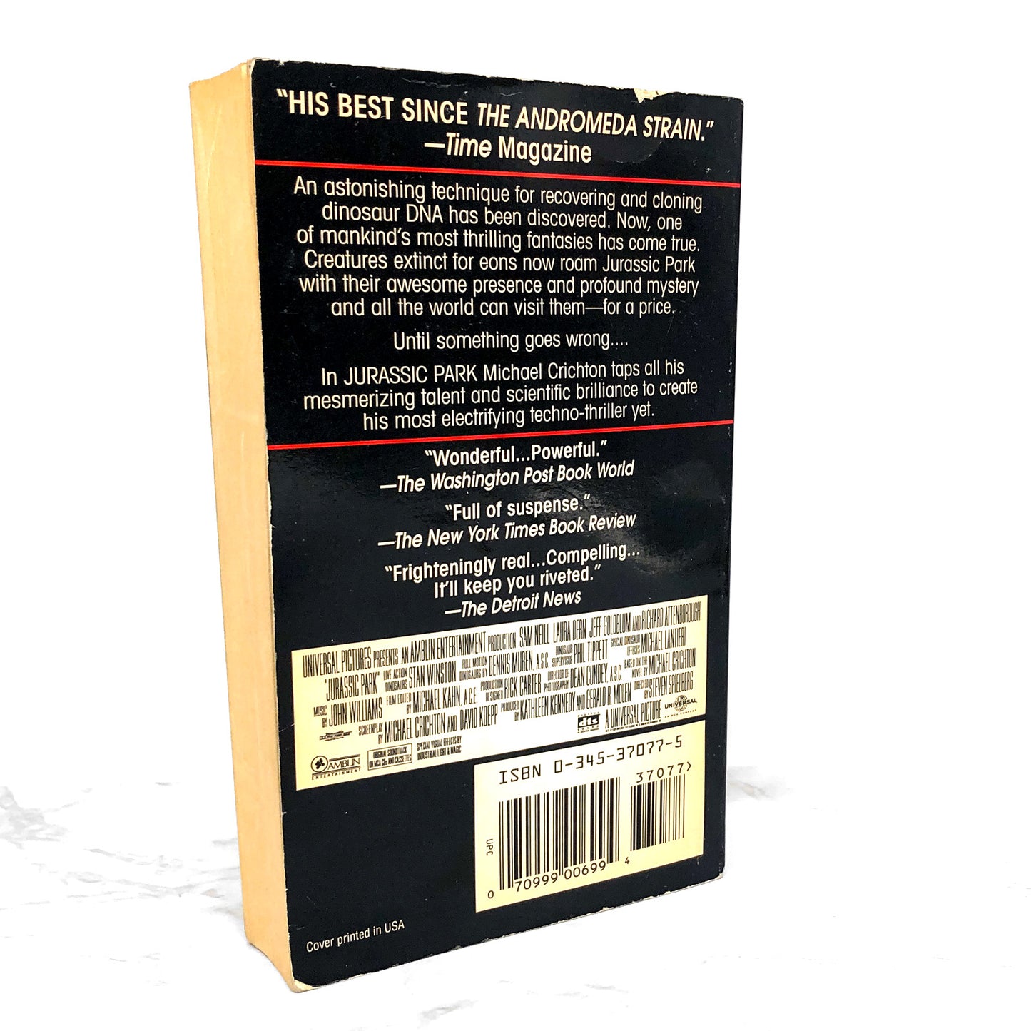 Jurassic Park by Michael Crichton [1993 MOVIE TIE-IN PAPERBACK]