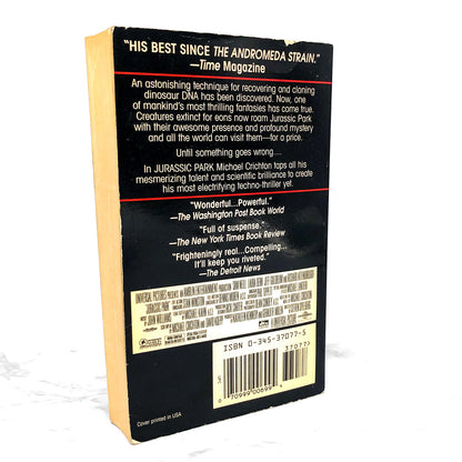 Jurassic Park by Michael Crichton [1993 MOVIE TIE-IN PAPERBACK]