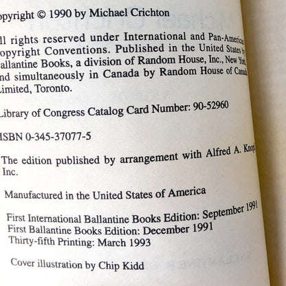 Jurassic Park by Michael Crichton [1993 MOVIE TIE-IN PAPERBACK]