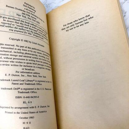 The Kestrel by Lloyd Alexander [FIRST PAPERBACK EDITION] 1983