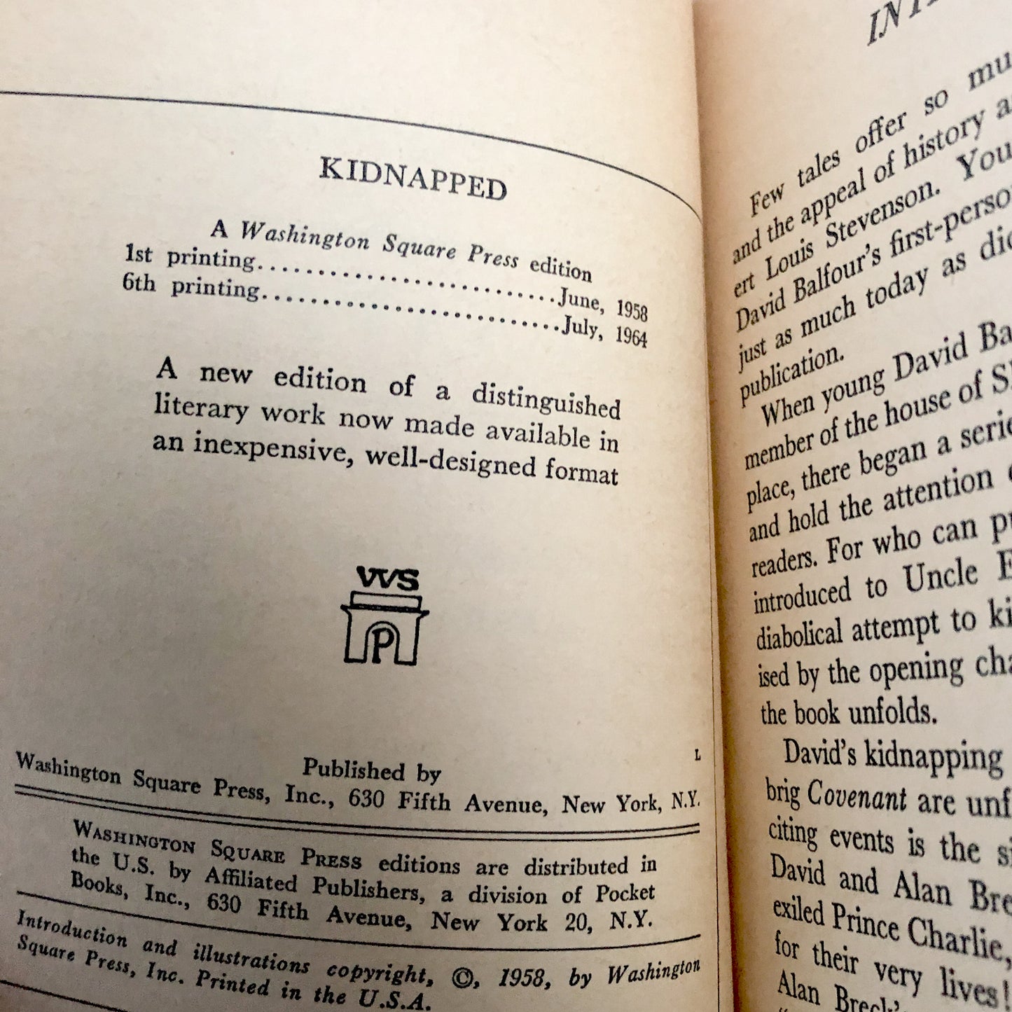 Kidnapped by Robert Louis Stevenson [1964 PAPERBACK]