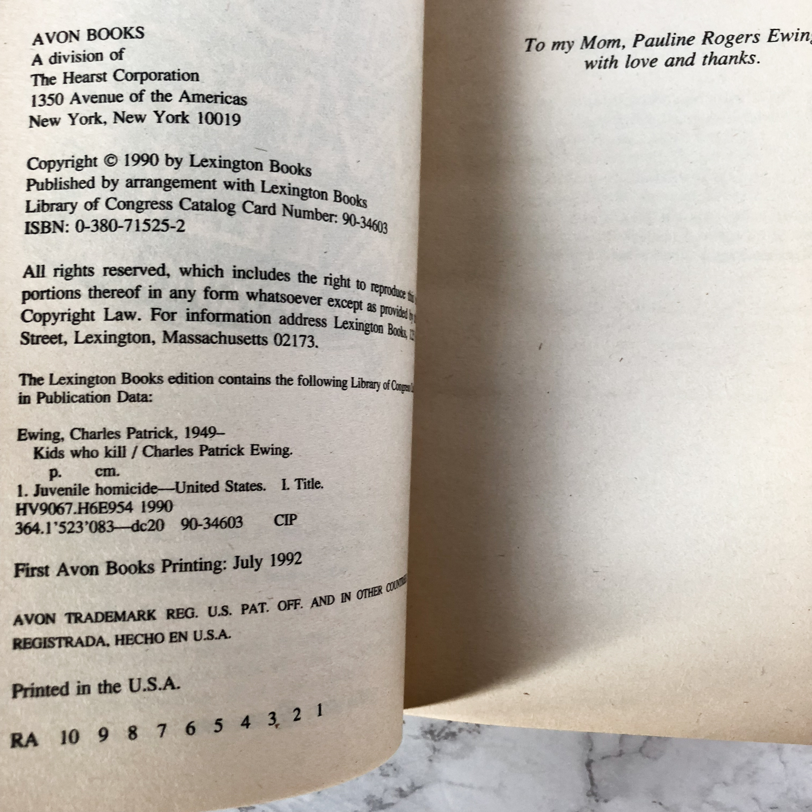 Kids Who Kill by Charles Patrick Ewing [FIRST PAPERBACK PRINTING / 1992] - Bookshop Apocalypse
