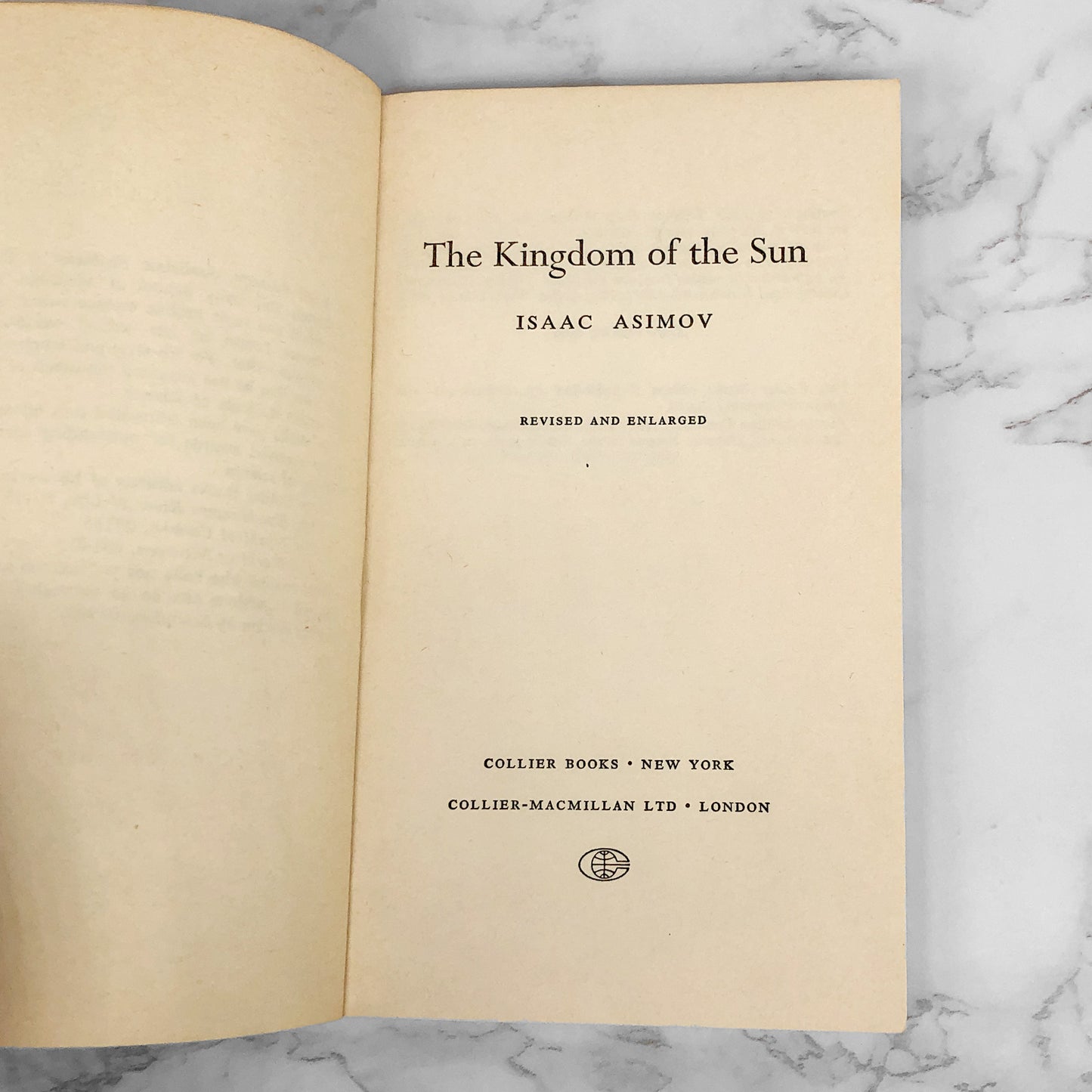 The Kingdom of the Sun by Isaac Asimov [1966 PAPERBACK]