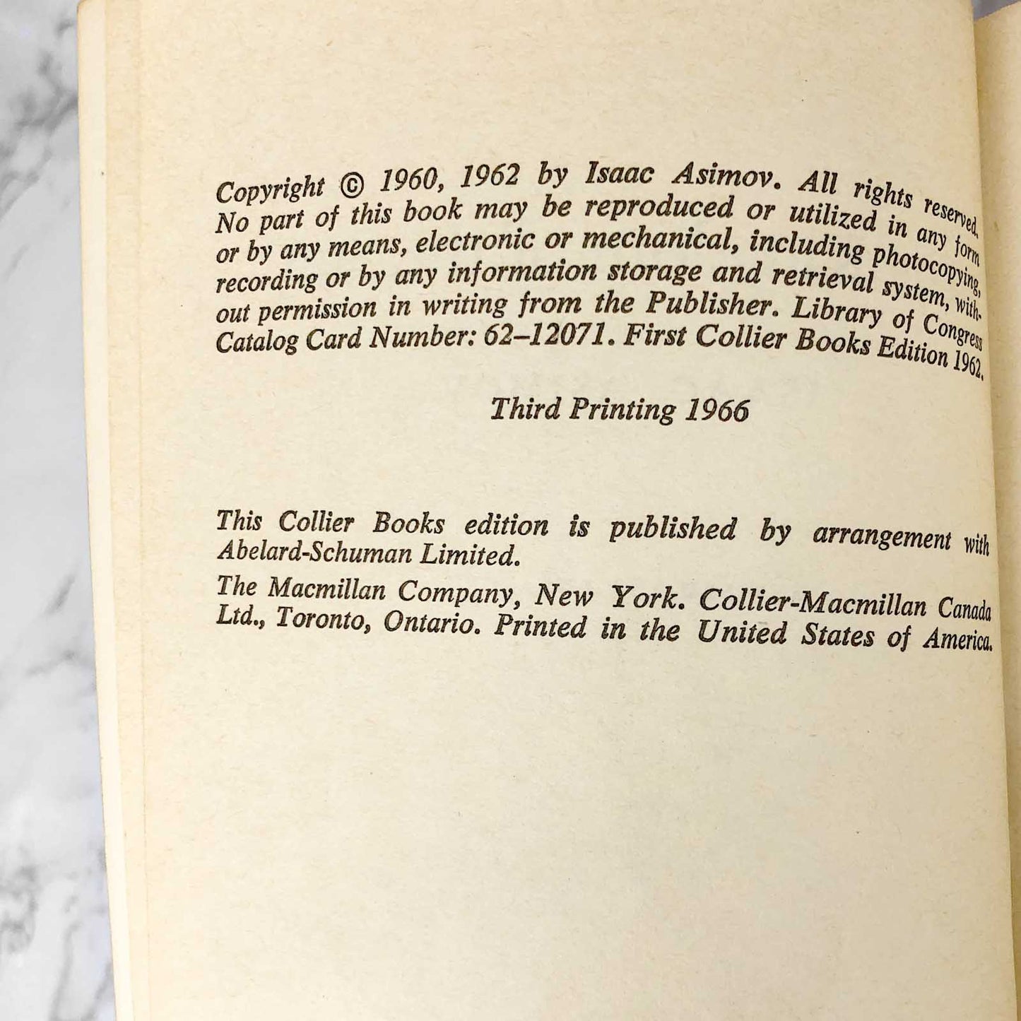 The Kingdom of the Sun by Isaac Asimov [1966 PAPERBACK]