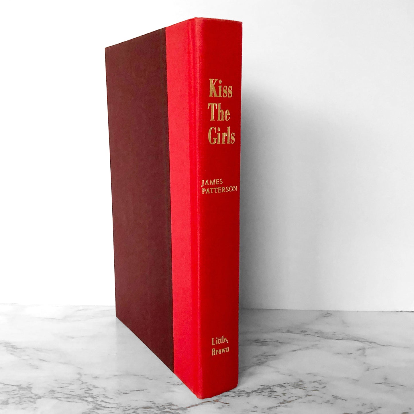 Kiss The Girls by James Patterson [FIRST EDITION / FIRST PRINTING] 1995