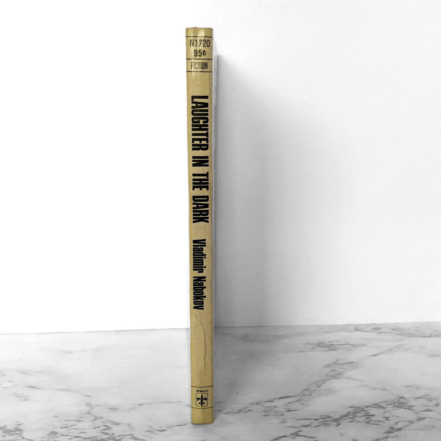 Laughter in the Dark by Vladimir Nabokov [1969 PAPERBACK]