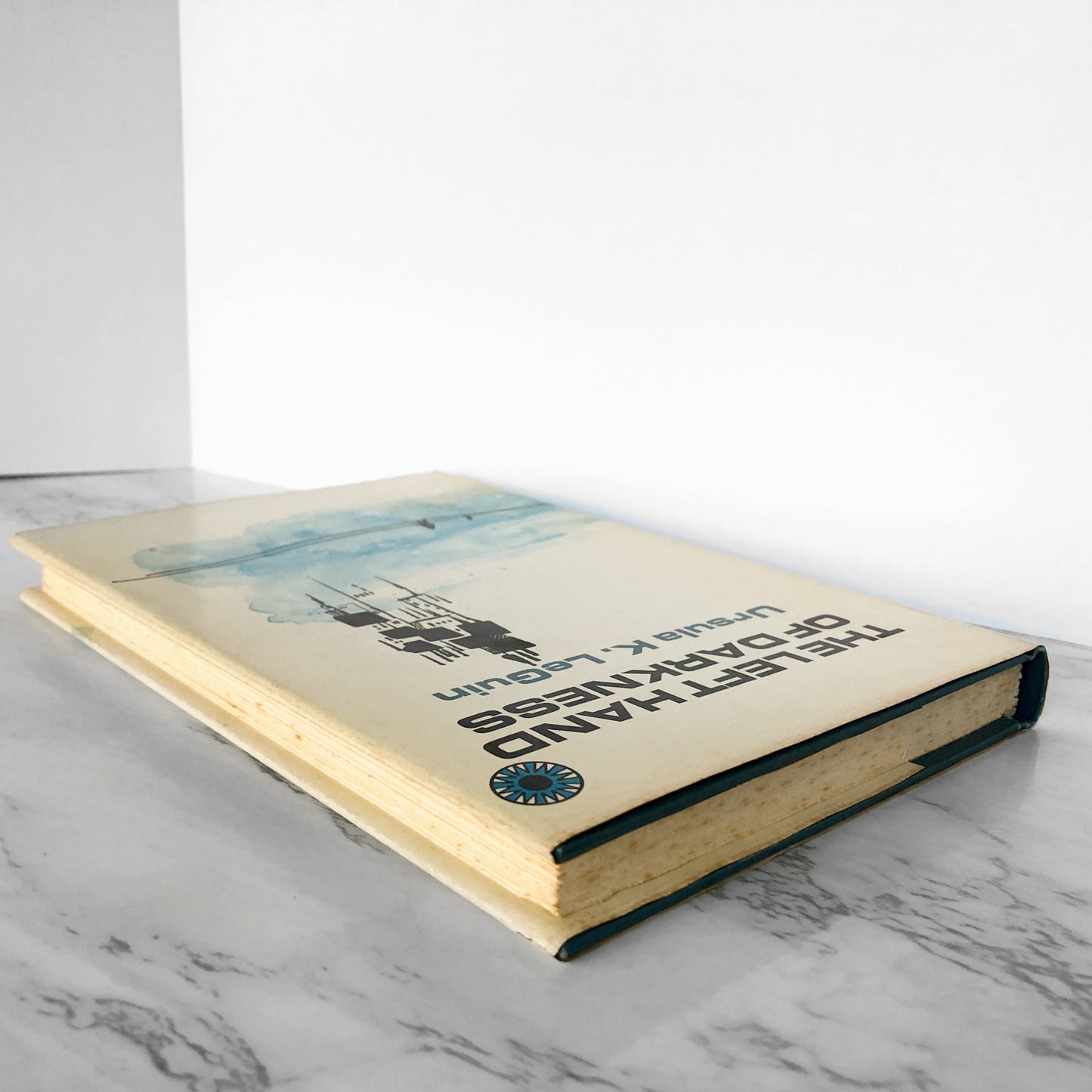 The Left Hand of Darkness by Ursula K. Le Guin [FIRST BOOK CLUB EDITION / 1969]