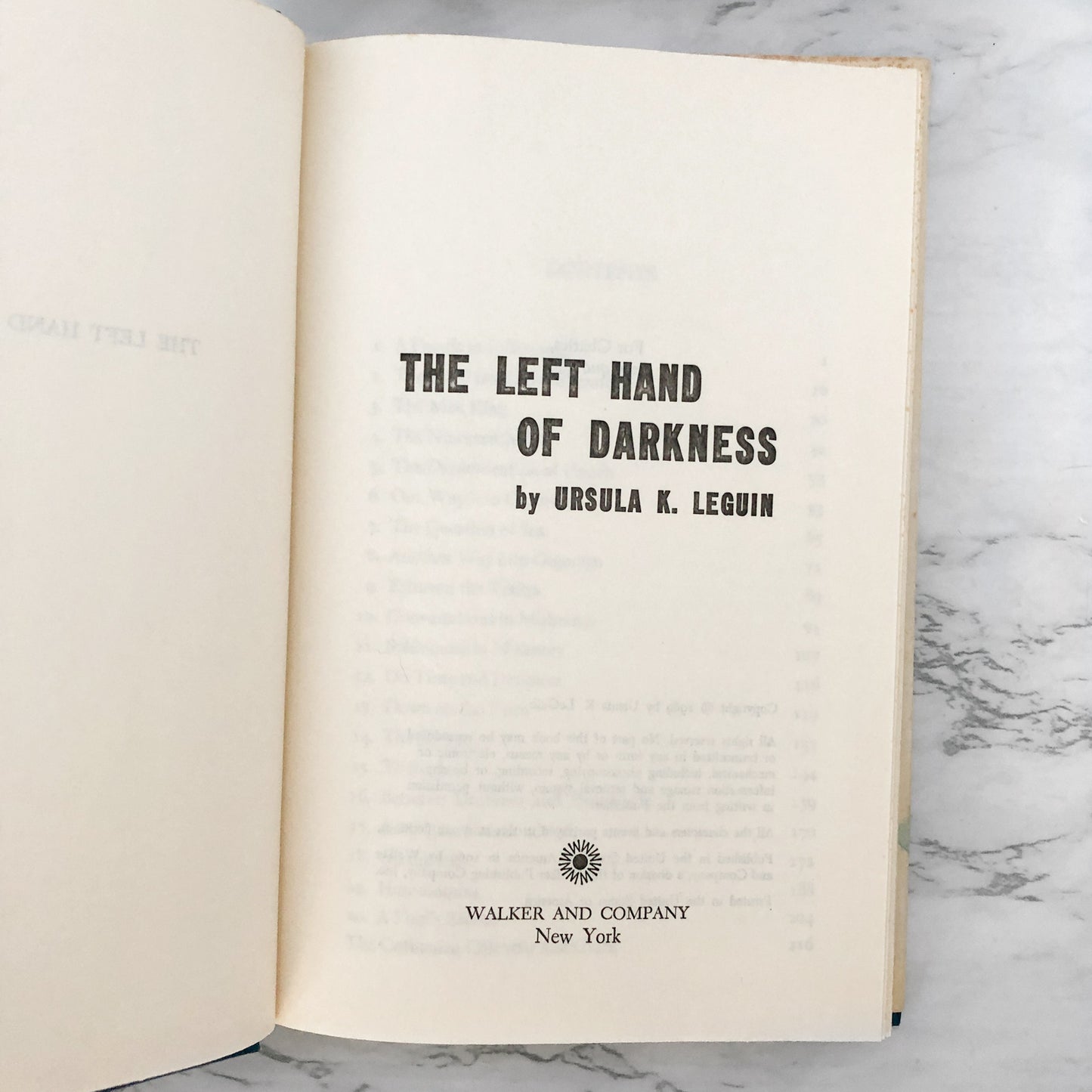 The Left Hand of Darkness by Ursula K. Le Guin [FIRST BOOK CLUB EDITION / 1969]