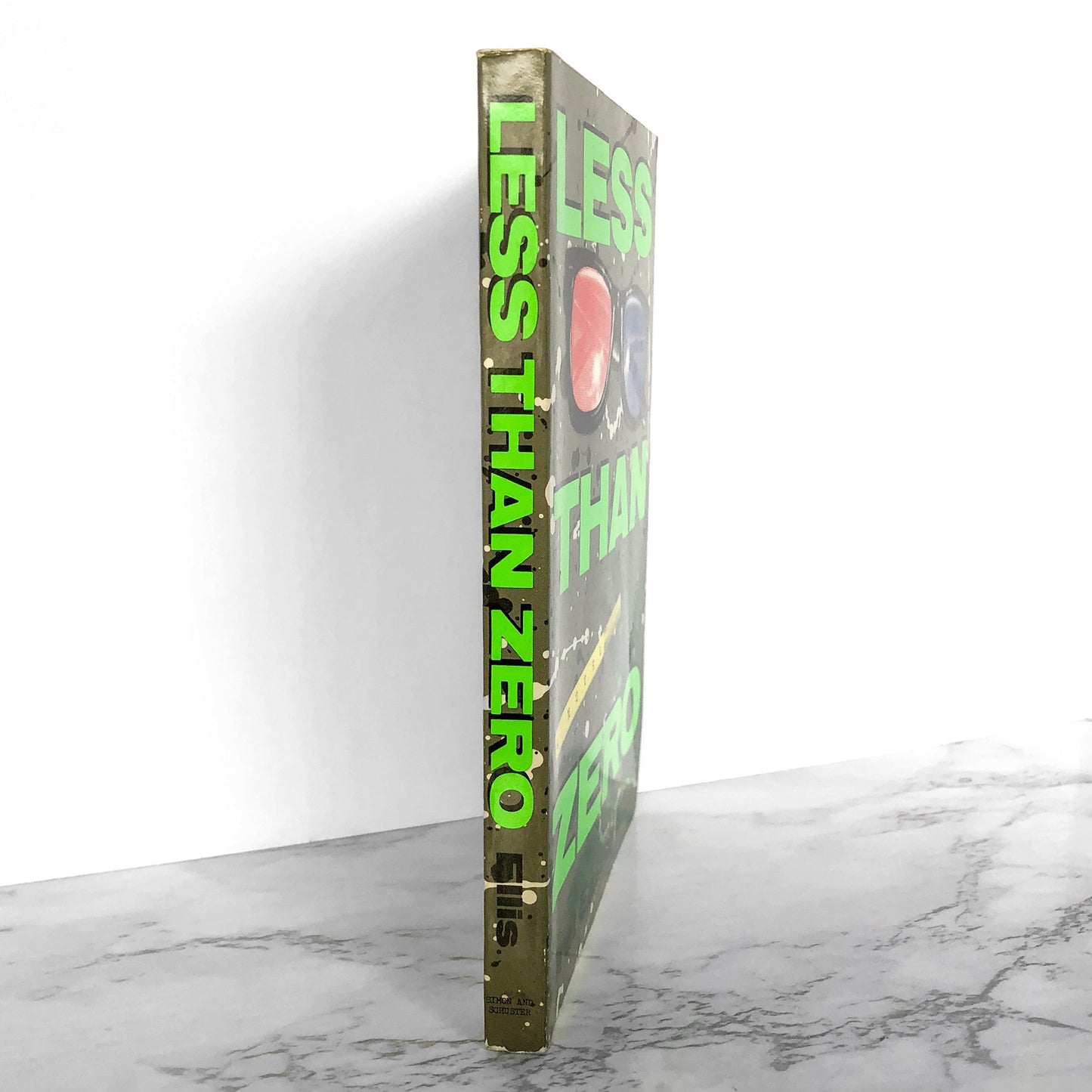 Less Than Zero by Bret Easton Ellis [1985 FIRST PAPERBACK PRINTING]