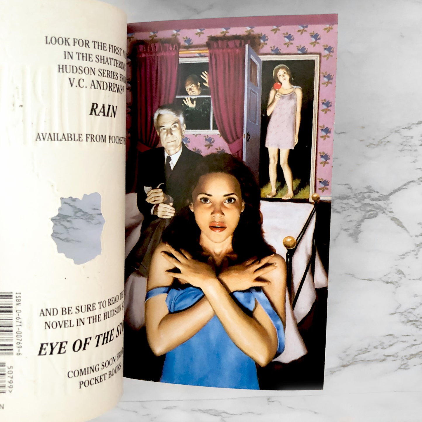 Lightning Strikes by V.C. Andrews [FIRST PAPERBACK PRINTING] 2000