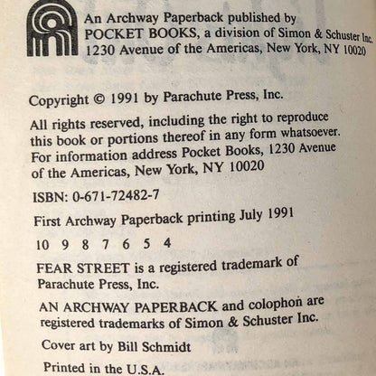 Fear Street #12: Lights Out by R.L. Stine [1991 PAPERBACK]