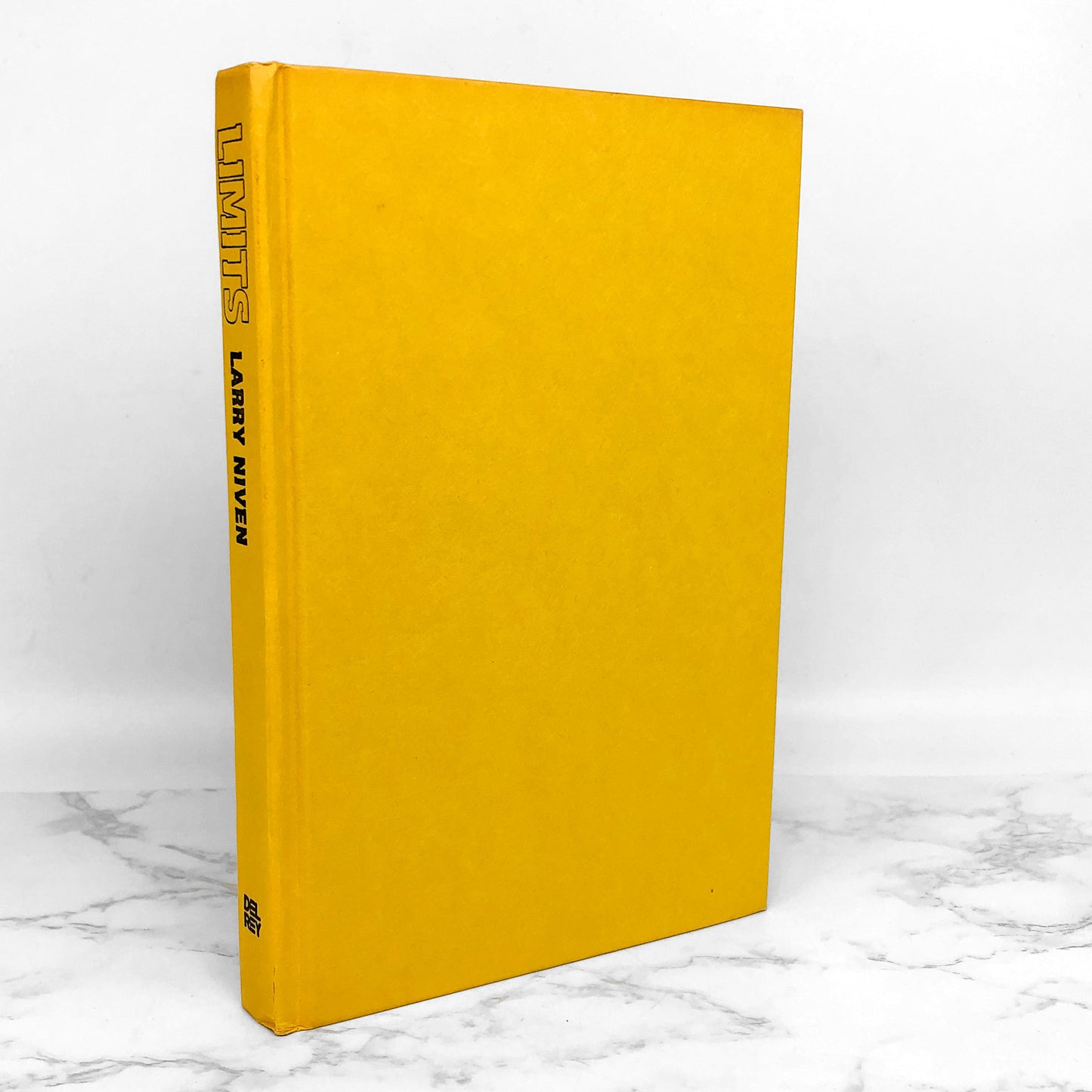 Limits by Larry Niven [1985 HARDCOVER]