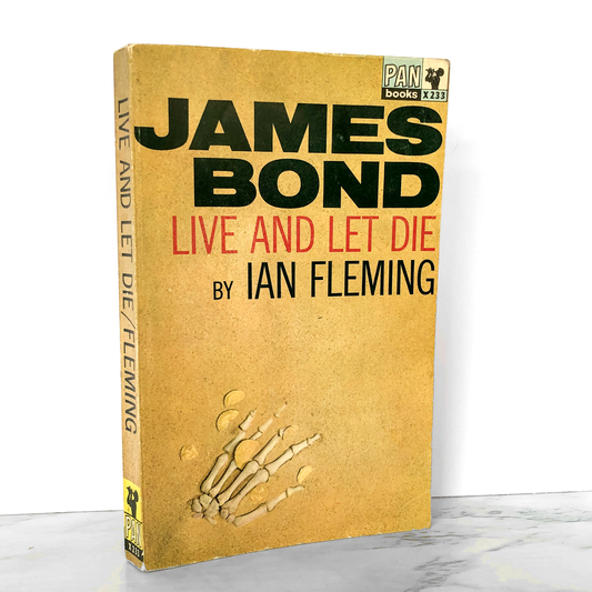 Live and Let Die [James Bond #2] by Ian Fleming [U.K. FIRST PAPERBACK EDITION]