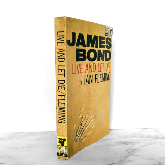 Live and Let Die [James Bond #2] by Ian Fleming [U.K. FIRST PAPERBACK EDITION]