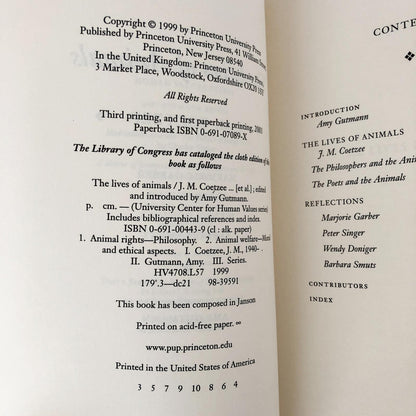 The Lives of Animals by J.M. Coetzee [TRADE PAPERBACK / 2001]