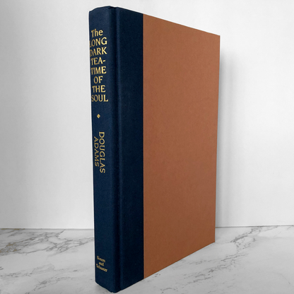 The Long Dark Tea Time of the Soul by Douglas Adams [FIRST EDITION / 1ST PRINTING] - Bookshop Apocalypse