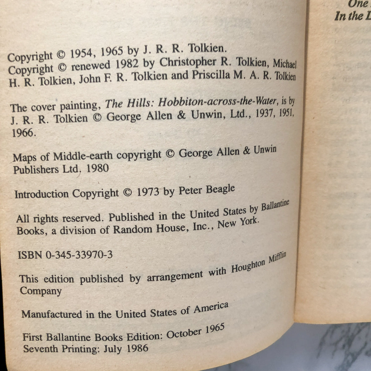 The Fellowship of the Ring by J.R.R. Tolkien [1986 PAPERBACK] - Bookshop Apocalypse