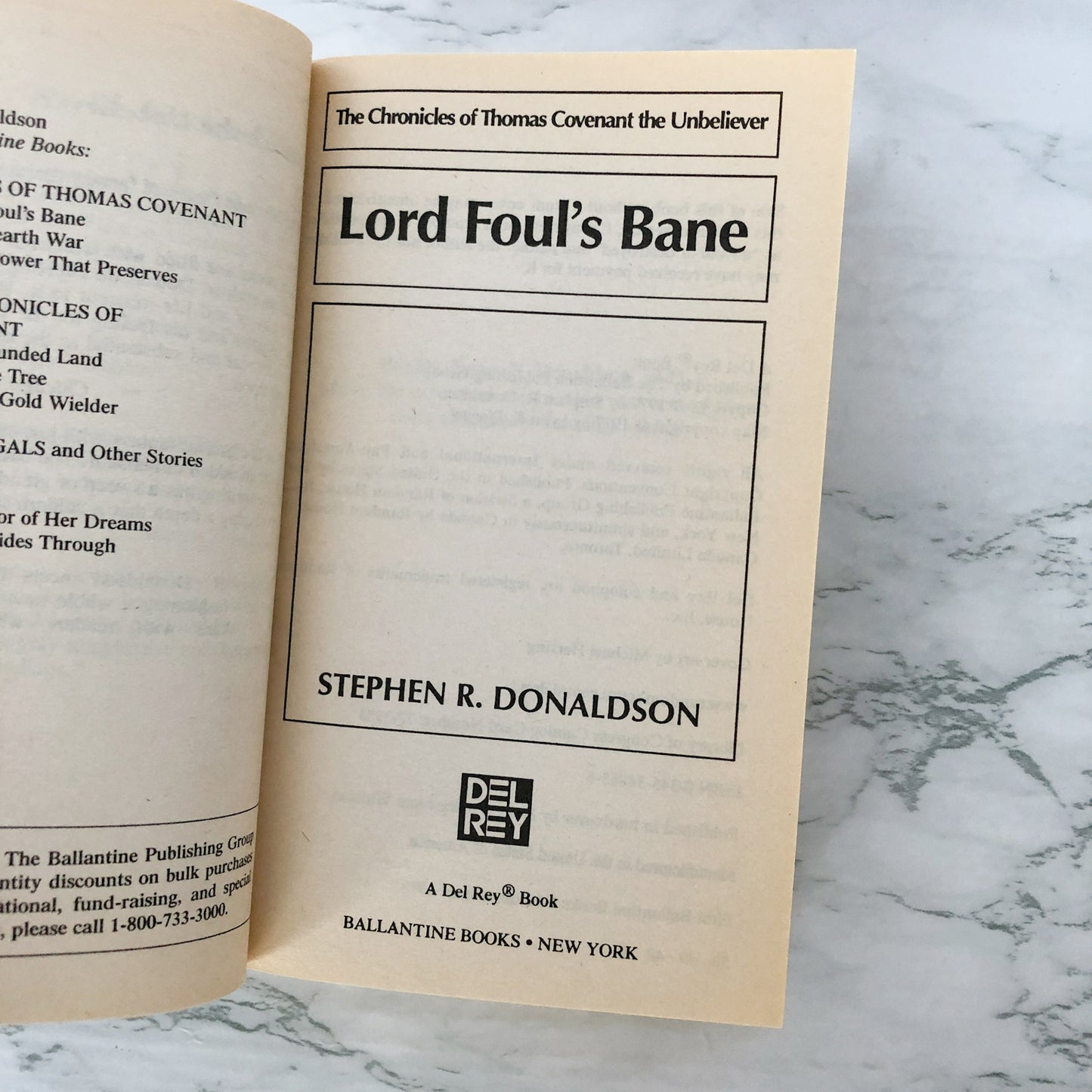Lord Foul's Bane by Stephen R. Donaldson [1989 PAPERBACK]