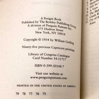 Lord of the Flies by William Golding [PAPERBACK RE-PRINT]