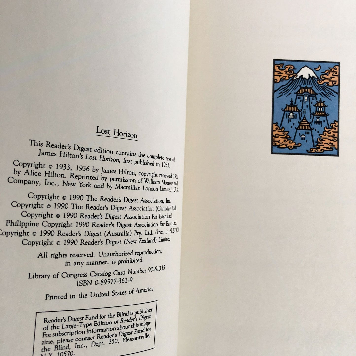 Lost Horizon by James Hilton [ILLUSTRATED HARDCOVER / 1990]