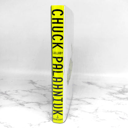 Lullaby by Chuck Palahniuk [FIRST EDITION] 2002
