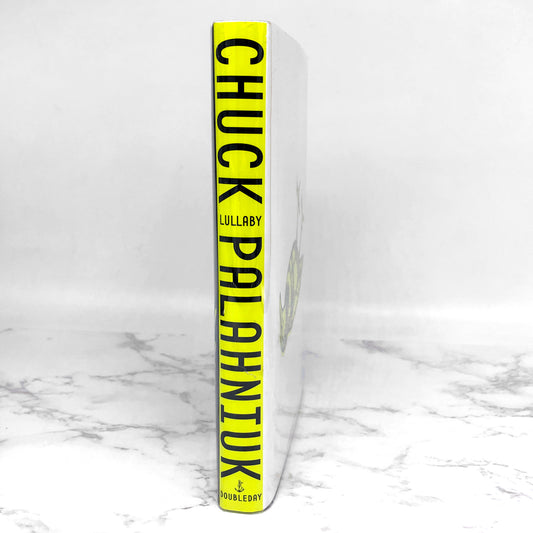 Lullaby by Chuck Palahniuk [FIRST EDITION] 2002