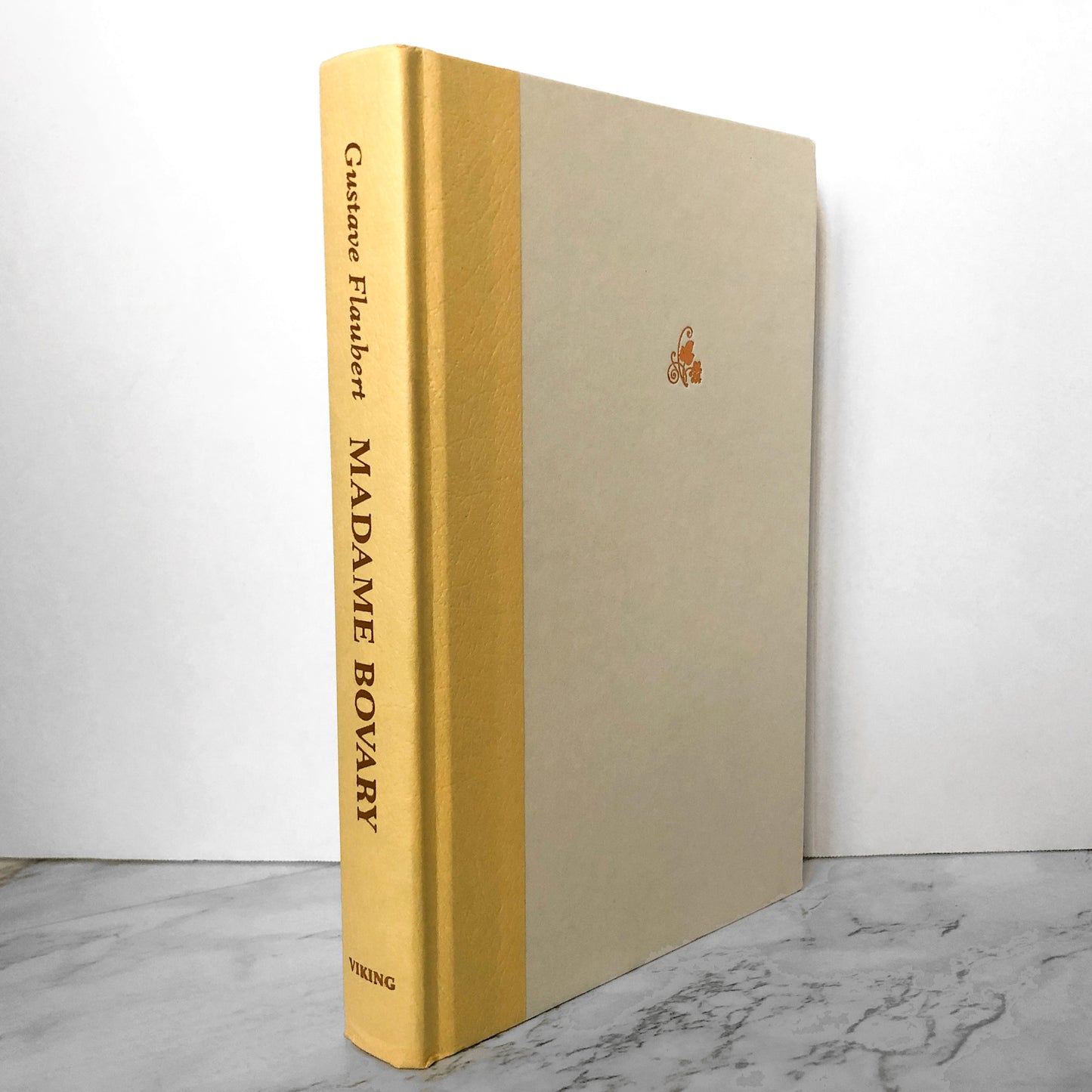 Madame Bovary by Gustave Flaubert & Translated by Lydia Davis [2010 HARDCOVER] - Bookshop Apocalypse