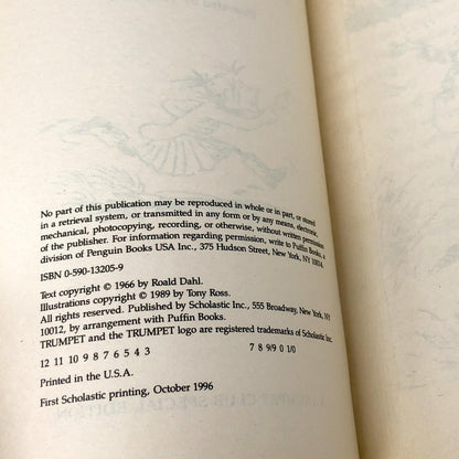 The Magic Finger by Roald Dahl [1996 TRADE PAPERBACK]