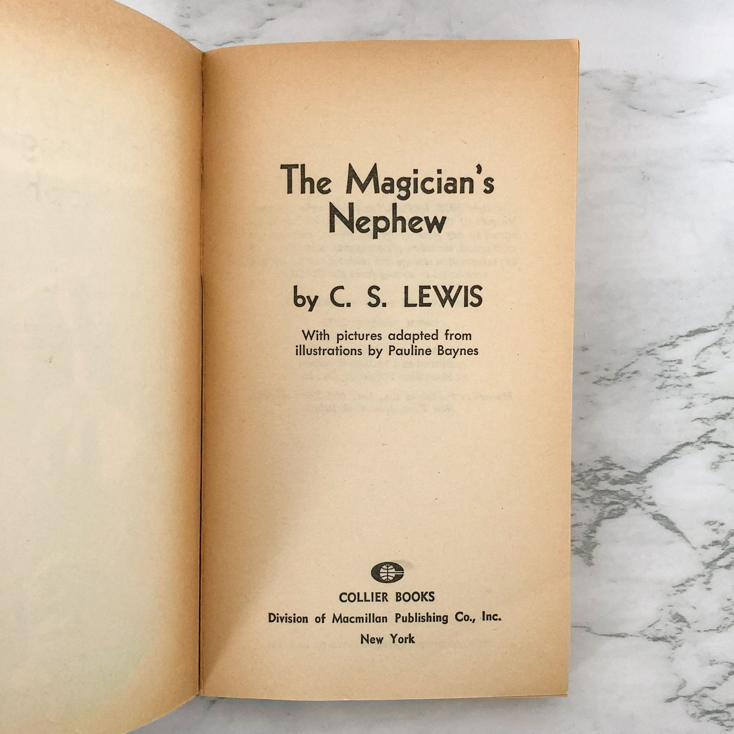 The Magician's Nephew by C.S. Lewis [1970 PAPERBACK] Chronicles of Narnia #1