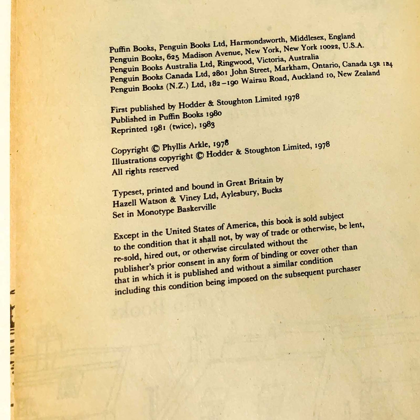 Magic in the Air by Phyllis Arkle [U.K. TRADE PAPERBACK] 1983 • Puffin