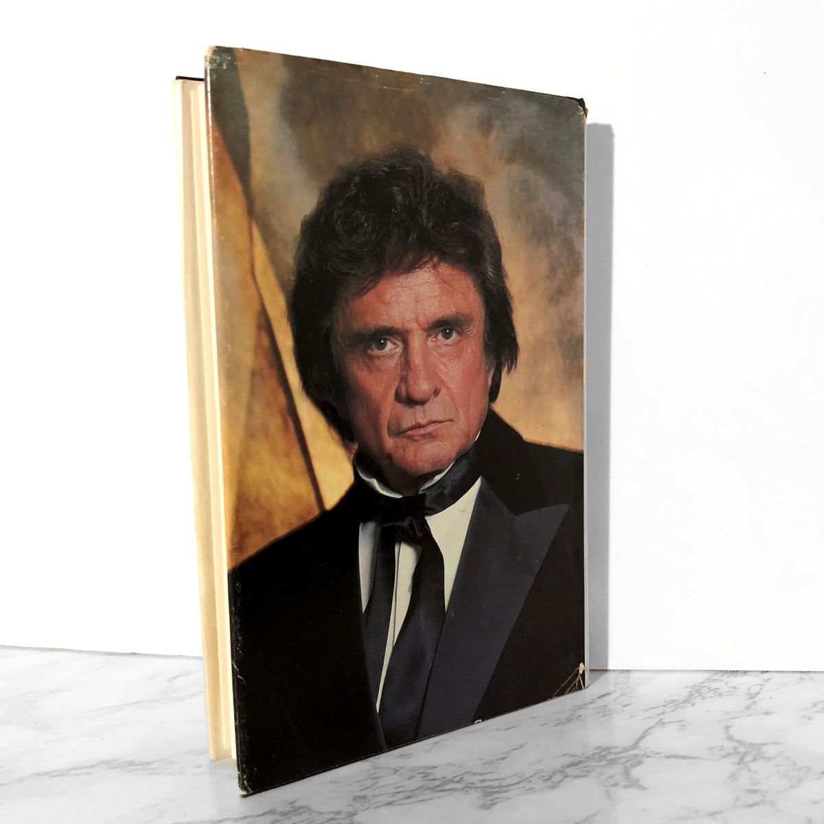 Man in White by Johnny Cash [FIRST EDITION] - Bookshop Apocalypse